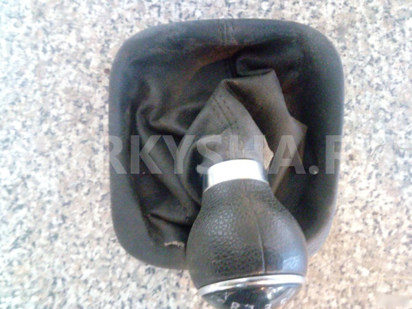 Ручка кулисы Фольксваген джетта 6 VW Jetta 6 Volkswagen Jetta оригинальный номер 5K0711113N