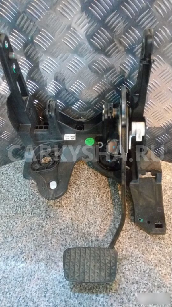Педальный узел Chevrolet Cruze Шевроле Круз Chevrolet Cruze оригинальный номер 13400079