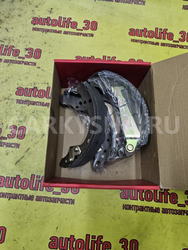 Колодки тормозные Skoda Rapid оригинальный номер 6RU698525A