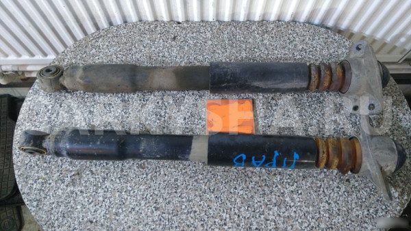 Амортизатор Фольксваген Пассат B6 VW Passat Volkswagen Passat оригинальный номер 3C0513049CN
