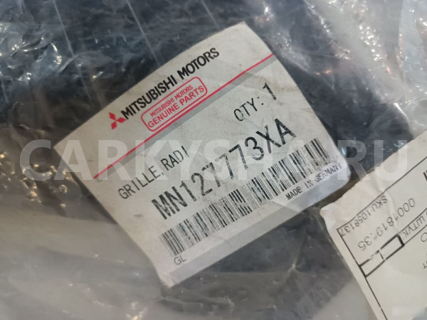 Решетка радиатора Митцубиси Кольт Mitsubishi Colt Mitsubishi Colt оригинальный номер MN127773XA