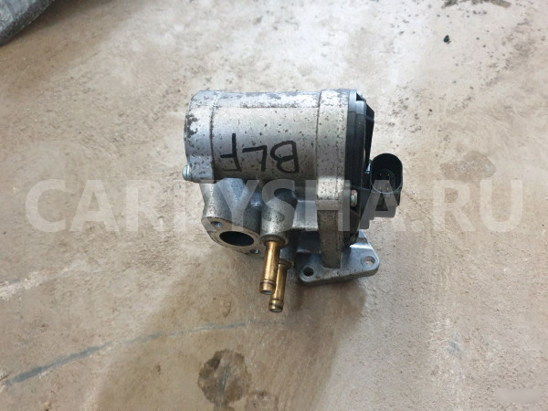 Клапан рециркуляции выхлопных газов EGR Volkswagen Touran оригинальный номер 03C131503B