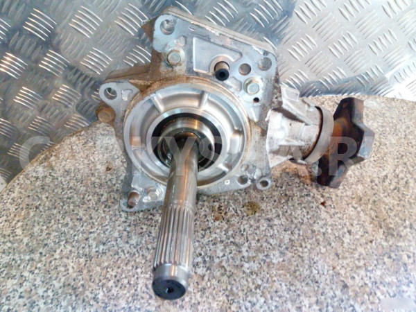 Коробка раздаточная для Nissan X-Trail T31 Nissan X-Trail оригинальный номер 33100JG200