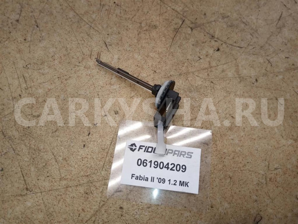 Название детали Датчик температуры воздуха Модель Skoda Roomster I Skoda Roomster оригинальный номер 4B0 820 539