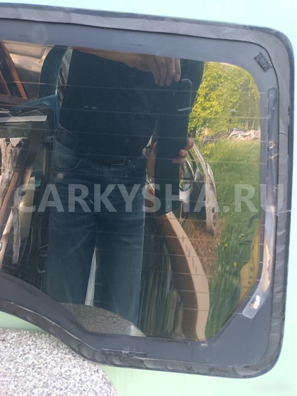 Стекло двери багажника Митцубиси Паджеро 4 pajero Mitsubishi i оригинальный номер 5825A012