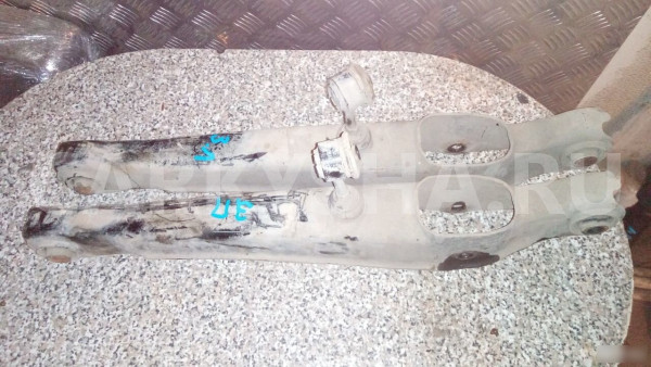 Рычаг поперечный Митцубиси Лансер 9 Mitsubishi Lan Mitsubishi i оригинальный номер 4113A041