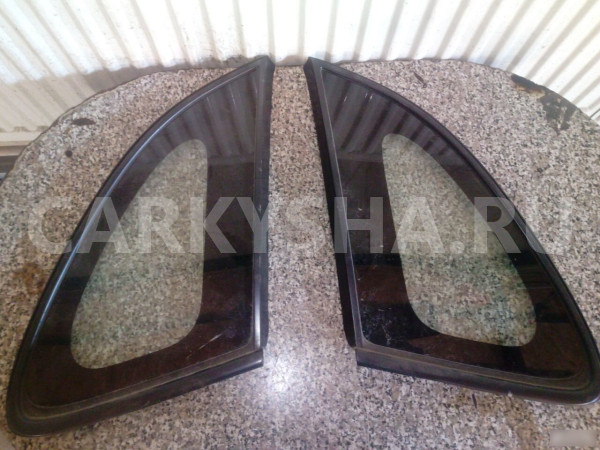 Стекло заднее глухое левое правое Митцубиси Асх Mitsubishi ASX оригинальный номер 6121A301