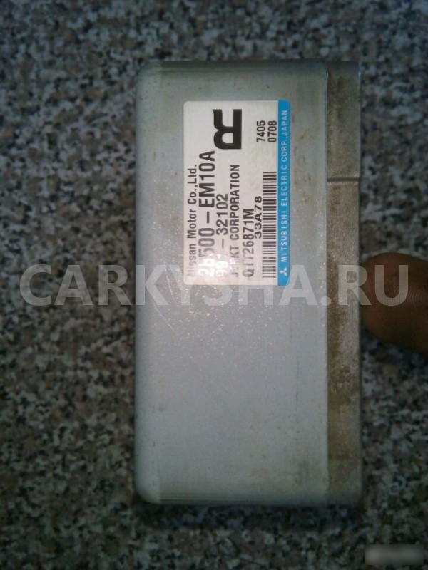 Блок управления электроусилителя руля Ниссан Тиида Nissan Tiida оригинальный номер 28500EM10A