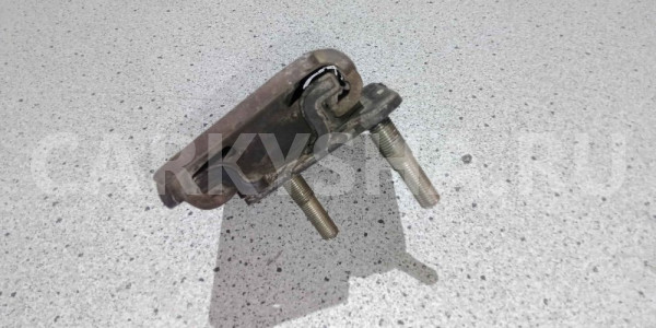 Опора КПП Infiniti QX56 II (2010—2013) Infiniti I оригинальный номер 113201LA1A