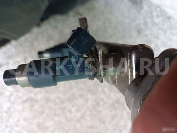 Форсунка инжекторная электрическая Сузуки Гранд Suzuki Grand Vitara оригинальный номер 15710-65J00