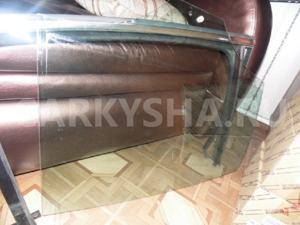 Стекло двери Volkswagen Passat B6 (2005—2010) Volkswagen Passat 