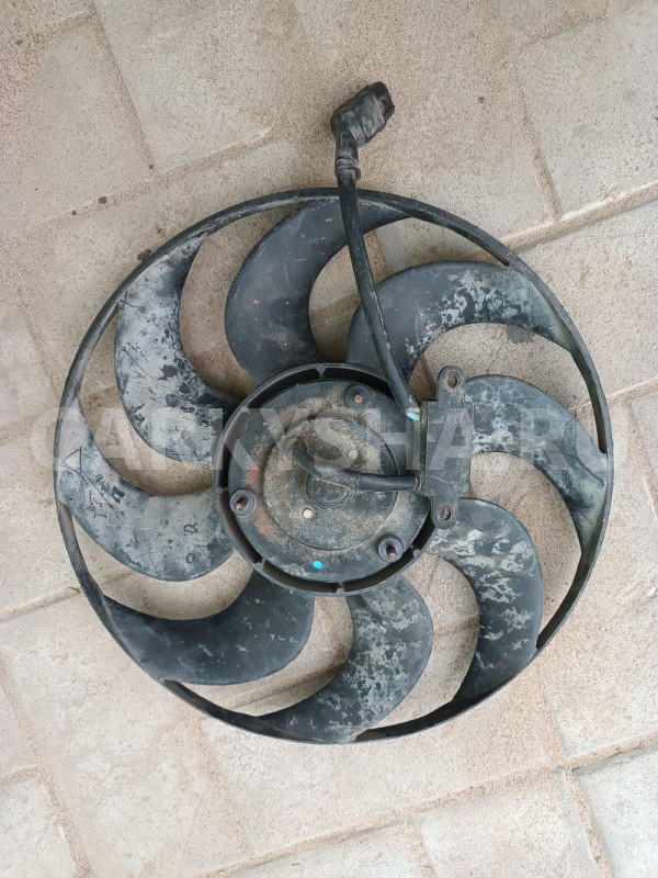 Вентилятор радиатора Hyundai Santa Fe I 2000—2012 Hyundai Santa Fe оригинальный номер 9773026150