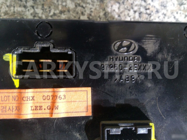 Блок управления отопителем Hyundai Tucson Хендай Hyundai Tucson оригинальный номер 97250-2ЕХХХ