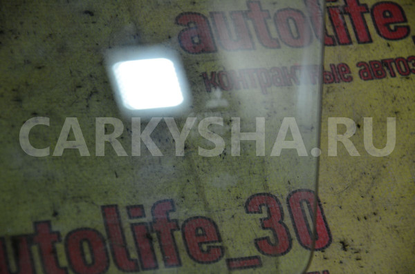 Стекло боковое Mitsubishi Colt оригинальный номер MR599481