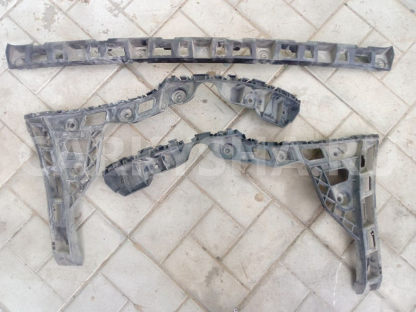 Кронштейн заднего бампера Фольксваген Поло Polo Volkswagen Polo оригинальный номер 6RU807393B