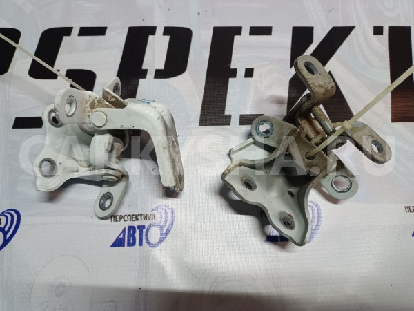 Петля двери KIA RIO 3 Hyundai Solaris правая Hyundai Solaris оригинальный номер 793200X000