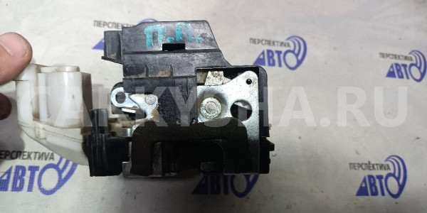 Замок двери передний правый Fiat Albea M 13 2007 Fiat Albea оригинальный номер 46847040