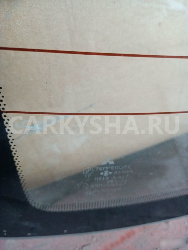 Стекло заднее Митцубиси Лансер 9 седан MR520282 Mitsubishi i оригинальный номер MR520282