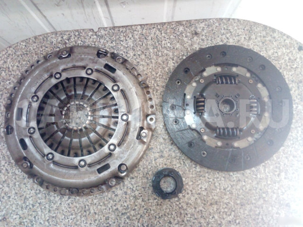 К-кт сцепления для Фольксваген Джетта 6 VW Jetta Skoda Octavia оригинальный номер 03C141031D