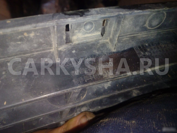 Решетка в бампер центральная Киа Манжентис 2 Kia Kia Magentis оригинальный номер 865612G500