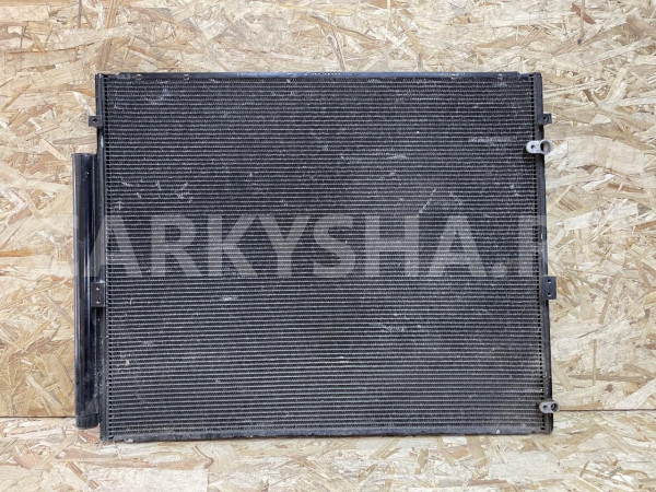 Радиатор кондиционера Toyota Land Cruiser 200 Series оригинальный номер 88460-60400