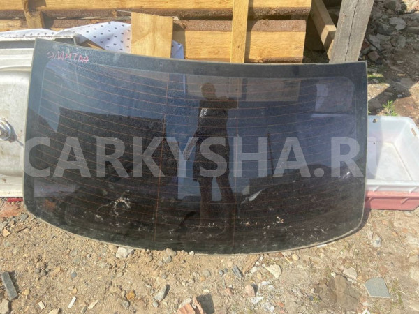 Стекло заднее Hyundai Elantra III рестайлинг (2003—2010) Hyundai Elantra оригинальный номер 871112D030