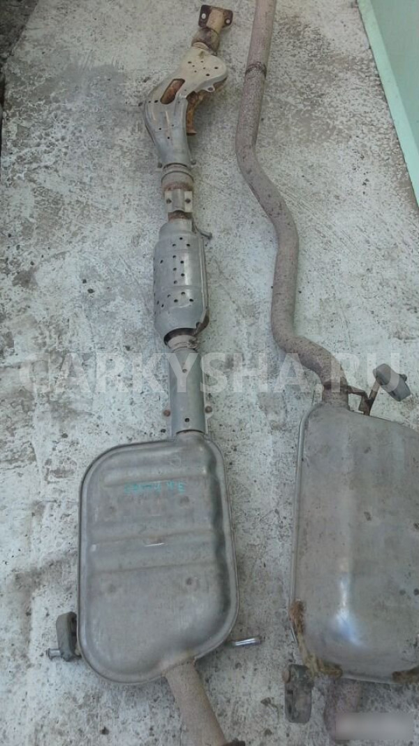 Глушитель задняя часть Hyundai Santa Fe 2.7л Hyundai Santa Fe оригинальный номер 28700-26401