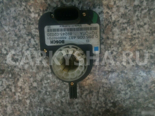 Датчик положения руля Тойота Авенсис Toyota Avensis оригинальный номер 89245-02020