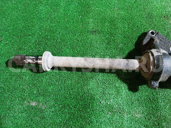Полуось передняя правая Mazda 2 оригинальный номер GP06-25-50X