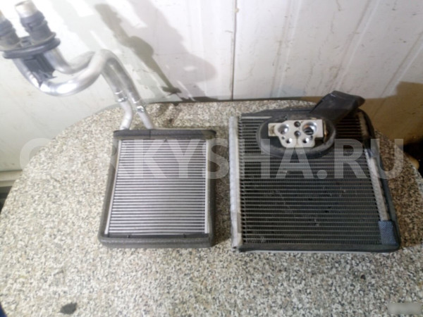 Радиатор печки испаритель салонный Шкода Йети Skoda Octavia оригинальный номер 1K1820103B 3C0819031A