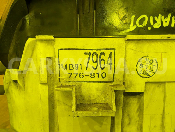 Спидометр Mitsubishi Chariot оригинальный номер MB917964