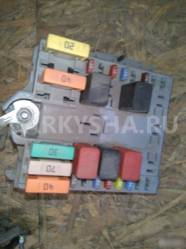 Блок предохранителей Фиат Альбеа Fiat Albea Fiat Albea оригинальный номер 46766010