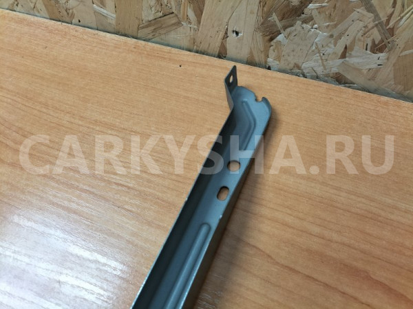 Кронштейн (планка) замка капота Toyota Prius NHW20 Toyota Prius оригинальный номер 5320247900