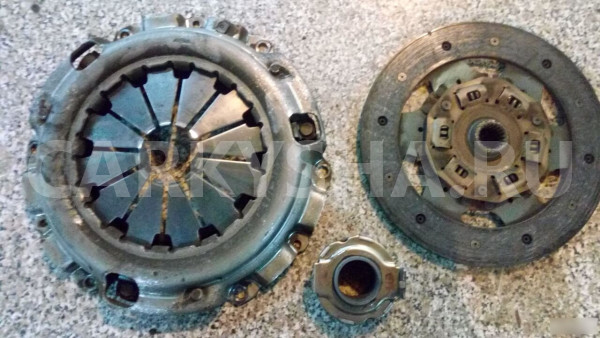 Комплект сцепления Хонда Цивик 4 д Honda Civic 4D Honda Civic оригинальный номер 22300-RNA-003 22810-P20-005