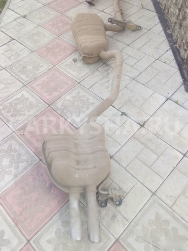 Глушитель основной для Фольксваген Джетта 6 VW Volkswagen Jetta оригинальный номер 30571627