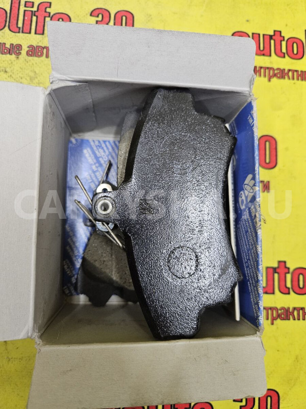 Колодки тормозные Mitsubishi Carisma оригинальный номер MZ690339