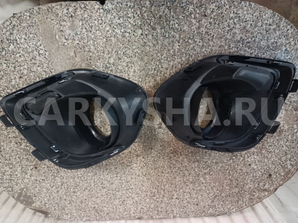 Рамка прoтивотуманки Митцубиси Асх Митсубиси асx Mitsubishi ASX оригинальный номер 8321А513 8321А515 8321A517 8321А521